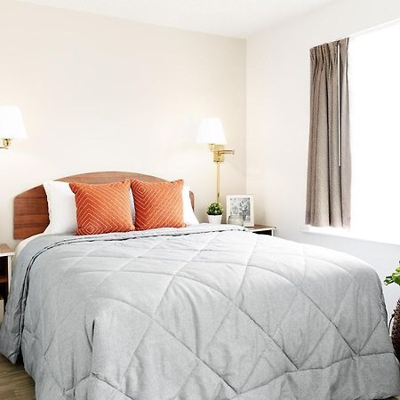 Intown Suites Extended Stay Colorado Springs Luaran gambar