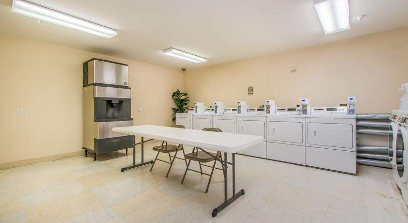 Intown Suites Extended Stay Colorado Springs Kemudahan gambar